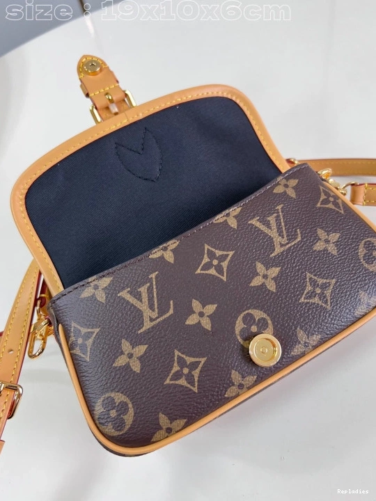 Cheap LOUIS VUITTON Diane-19*10.5*6 Nano CM 0728